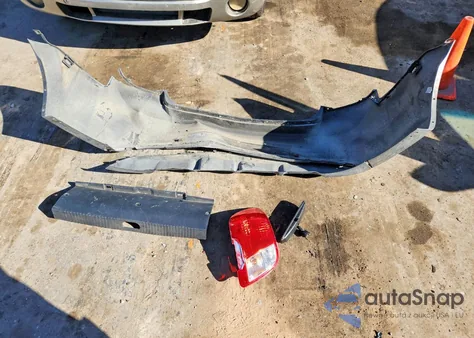 2010 Kia Rio Lx z USA, uszkodzony, nr VIN KNADH4A32A6651670